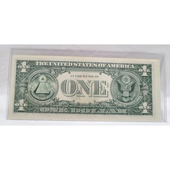 Elvis Presley USA $1 One Dollar Bill Legal Tender J01236564C 1977 Plastic Sleeve - Picture 3 of 3